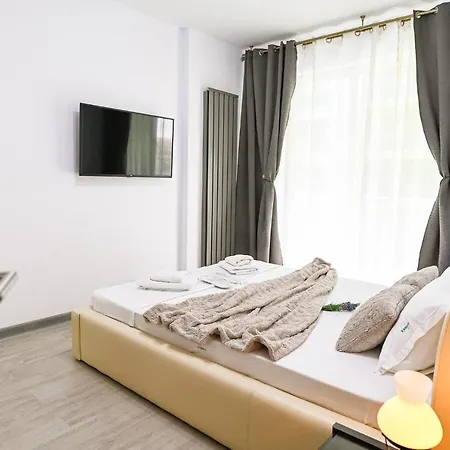 Yasuo Apartment